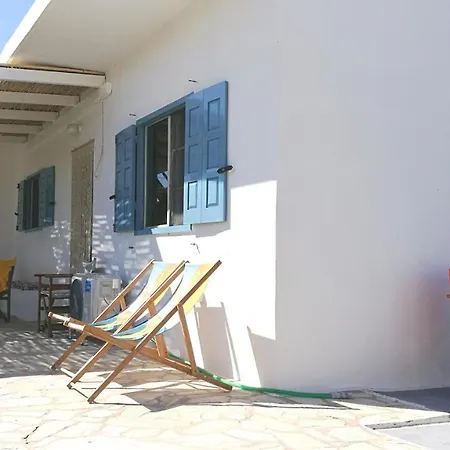 Anemos Seaside House *